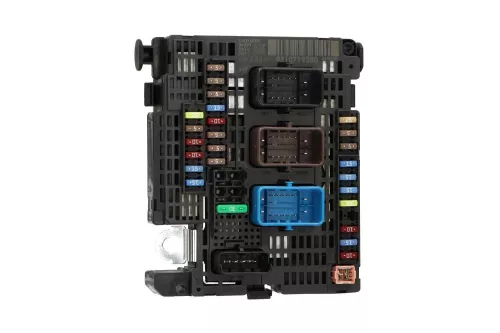 SICHERUNGSKASTEN IM MOTORRAUM/ BSM-Z04-00 BSMZ0400 AB400