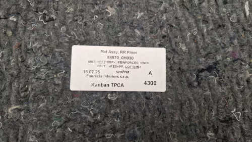 KOFFERRAUMMATTE MIT MITTLERER VERSTÄRKUNG/58570_0H030